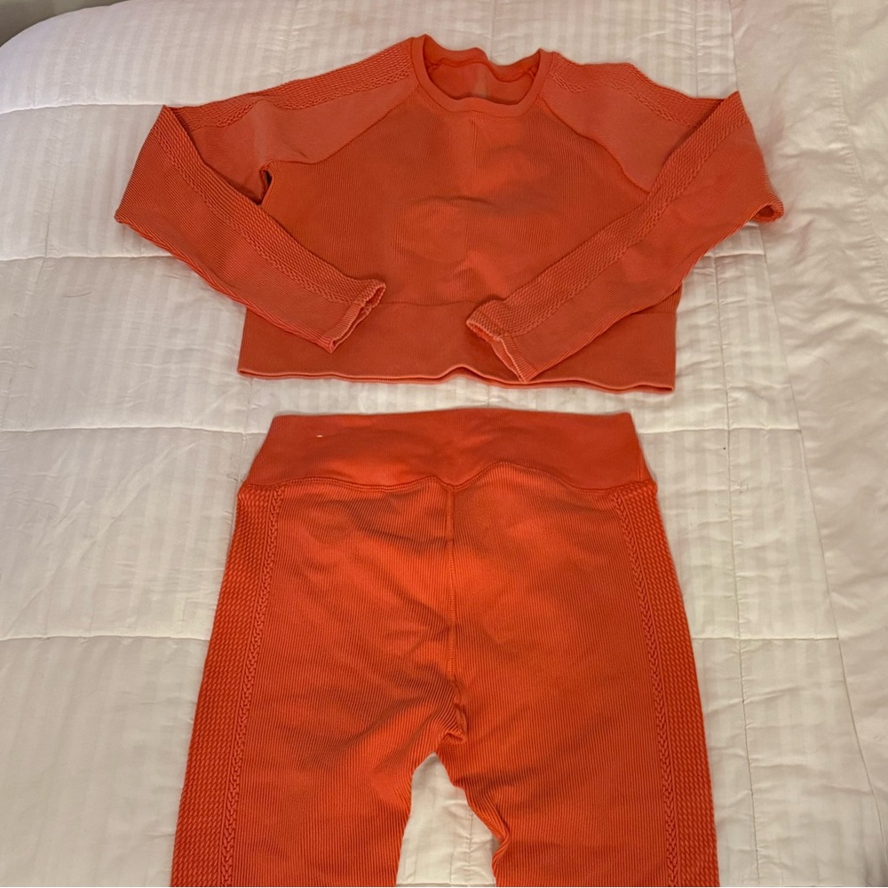 Aerie Vibrant coral Leggings and cropped top set